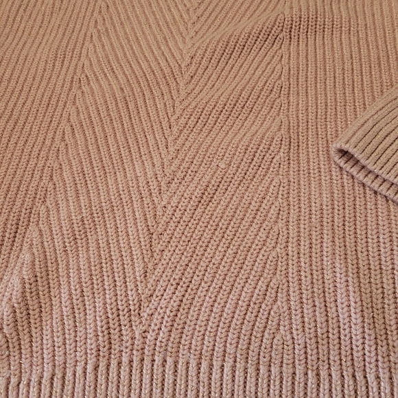 Chaps knit sweater M size pinck colour V neck - Picture 6 of 7